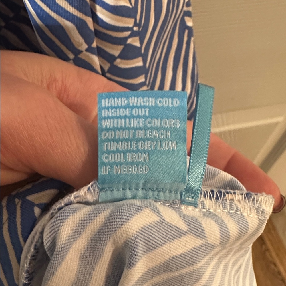 J. McLaughlin Blue and White Patterned Maxi Dress - Picture 5 of 6